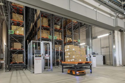 丰田同意将收购丰田自动织机的报价提高15%